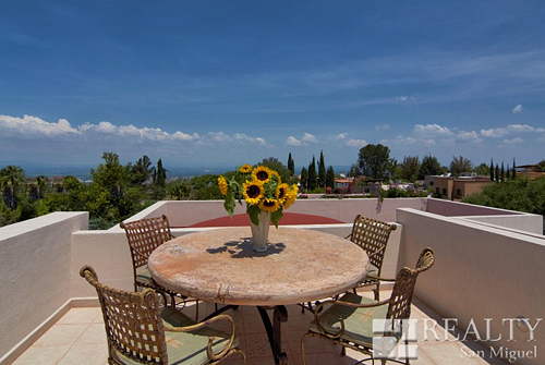 40 Fuentes - Rooftop Terrace