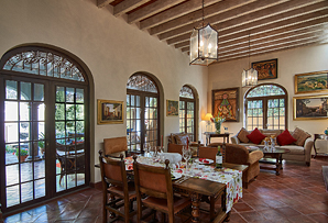 Calle Agua 2 -  Dining Area