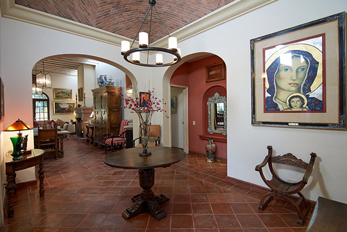 Calle Agua 2 - Formal Foyer Front Entrance