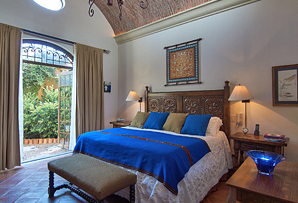 Calle Agua 2 - Master Bedroom Suite